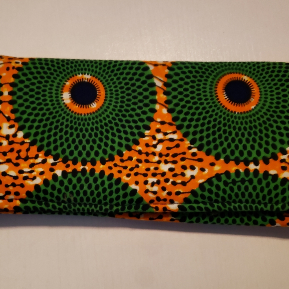 Clutch purse